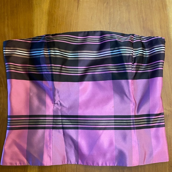 Gorgeous EUC Banana Republic Silk Violet Bustier - Picture 8 of 9